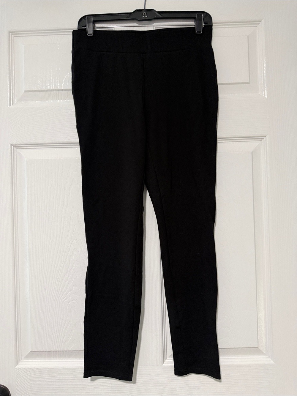 Black Women's Leggings - Classic Slim Fit